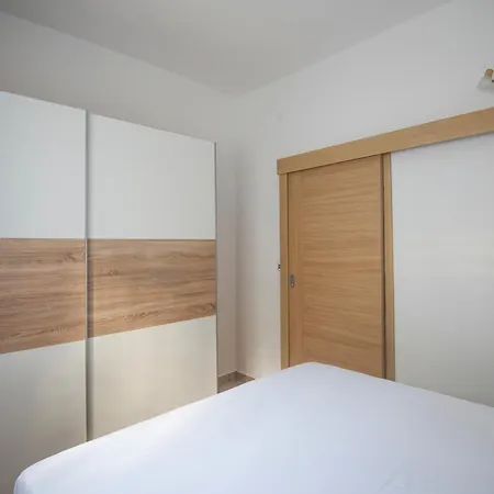 Tomica Apartment *